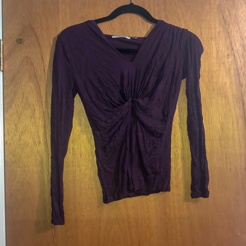 Tahari purple Long Sleeve v-neck with gathering Xs
